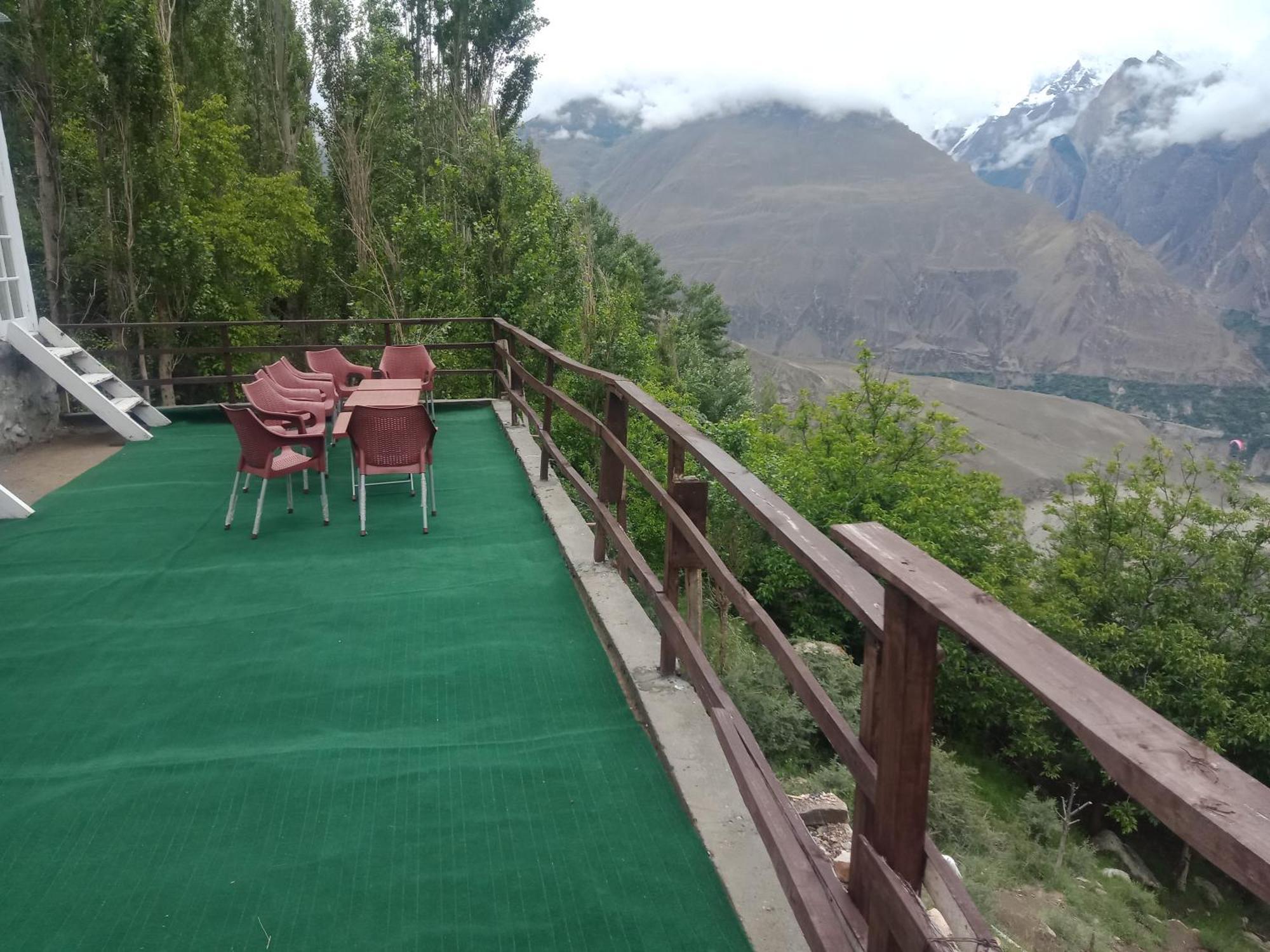 Venus Mountain Resort, Hunza Karimabad  Экстерьер фото